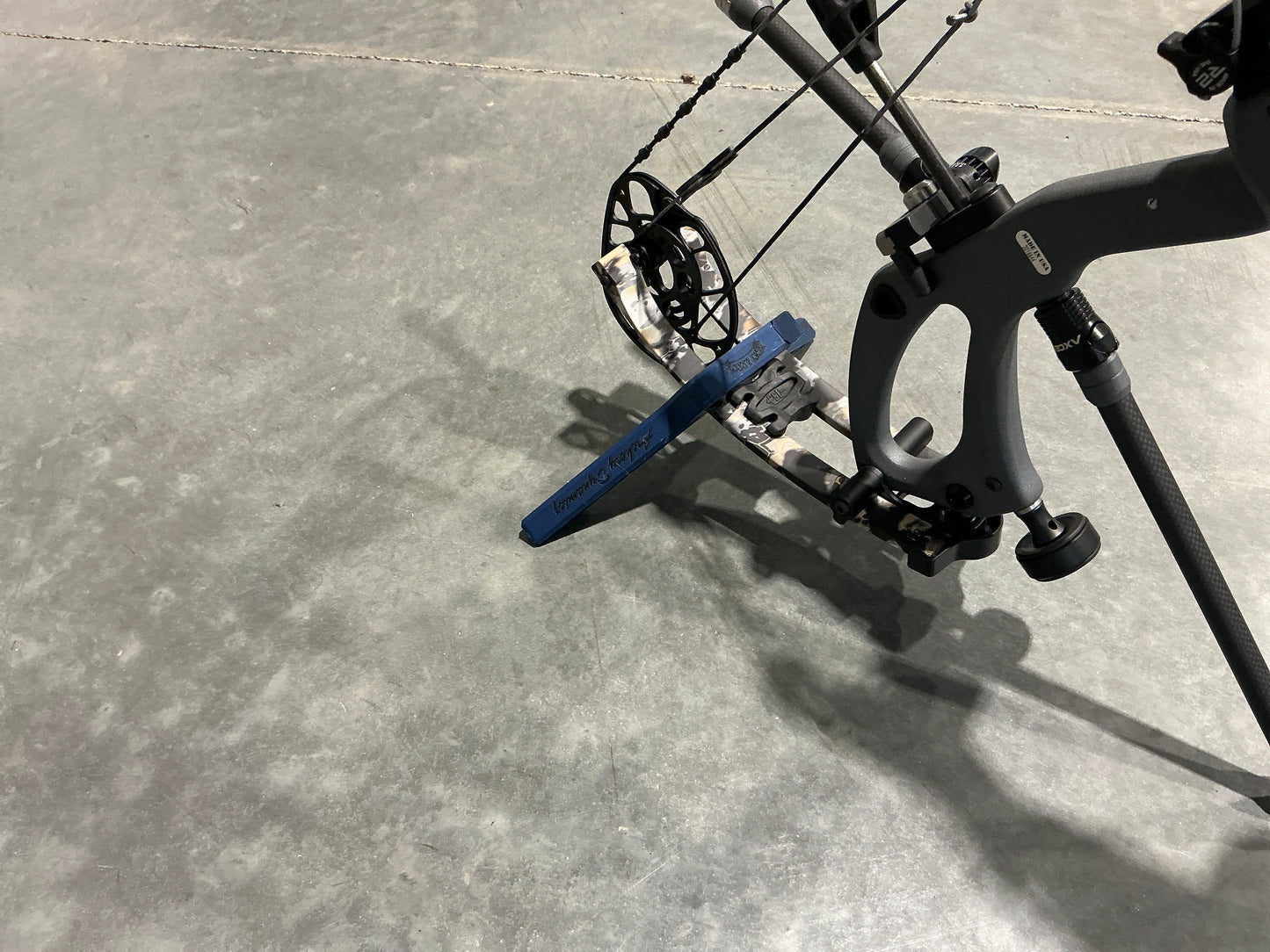 Custom Bow Stand Standard